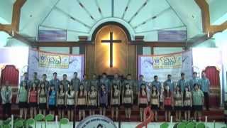 preview picture of video 'Paduan Suara GMIM Yobel Winangun Atas ( FSPG BITUNG 2014 )'