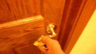 How to unlock a door with a credit card
