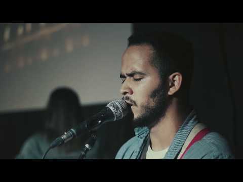 Fogo de Deus - Wallace Lopes | ft. Isabel Almeida