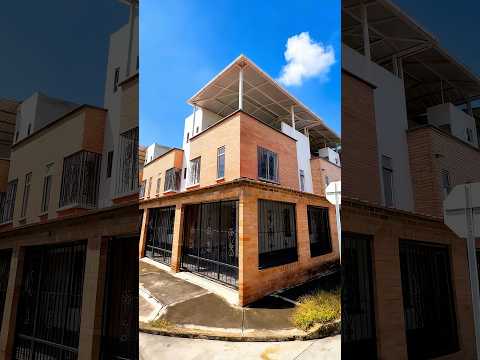 Urbanización Bosque de Versalles - Palmira | Casa esquinera con terraza en venta
