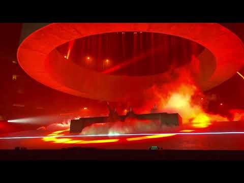 Swedish House Mafia & The Weeknd - Moth To A Flame (Axwell Remode) - Live @ MSG