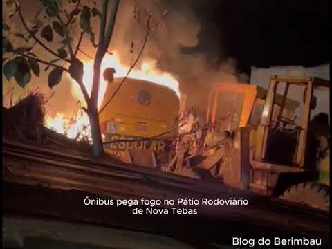 NOVA TEBAS – Ônibus da prefeitura pega fogo no Pátio Rodoviário
