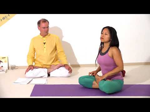Lotossitz - Yoga Asana Lexikon
