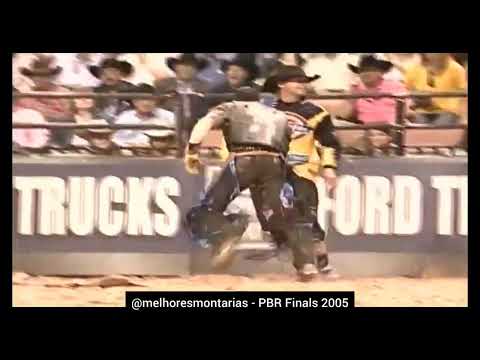 🇧🇷 Fabricio Alves x Black Smoke - PBR Finals 2005 #rodeio #rodeo #pbr