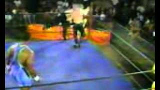 Marcus Dupree wrestling