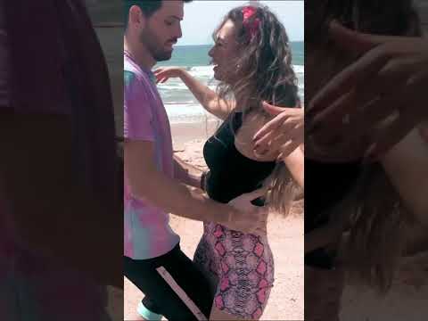Debi Nova & Pedro Capo - Quedate | Daniel y Tom Bachata Dancing at the beach