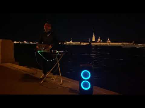 Kosmic Vibrations #002 by Kostik Makso. Melodic house music from Saint-Petersburg. Dj livestream.