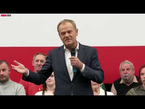 Spotkanie Donalda Tuska z mieszkańcami Słupska