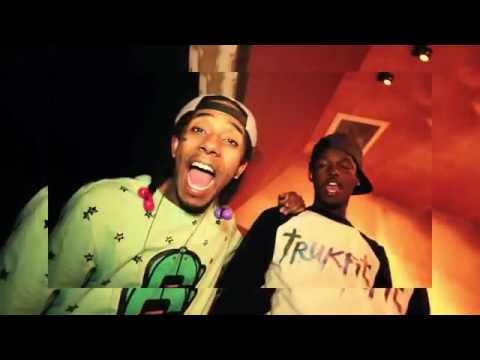 Slim Boogie feat  Flow - 'SuckaFree' (OFFICIAL MUSIC VIDEO)