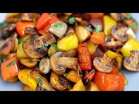 Recipe for delicious mushrooms with vegetables in a pan. Easy and fast!