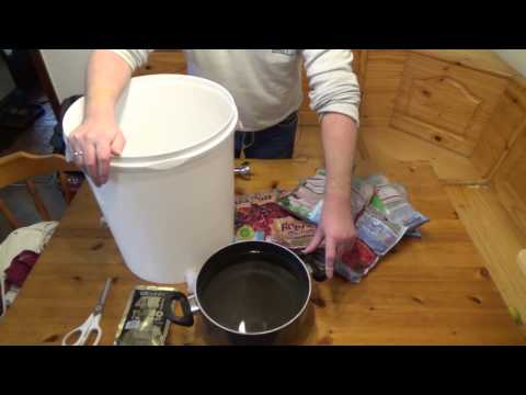 Making mash explained in 7 minutes | Wild berry schnapps Moonshiner