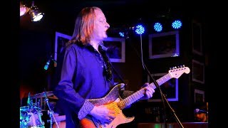 Matt Schofield 2017 12 31 Boca Raton, Florida - The Funky Biscuit - Complete - 2 Cam Mix