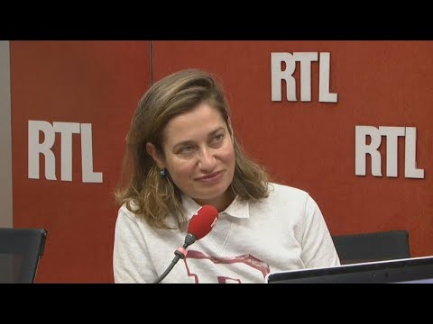 Emmanuelle Devos: Career women have "all talked about their fathers"