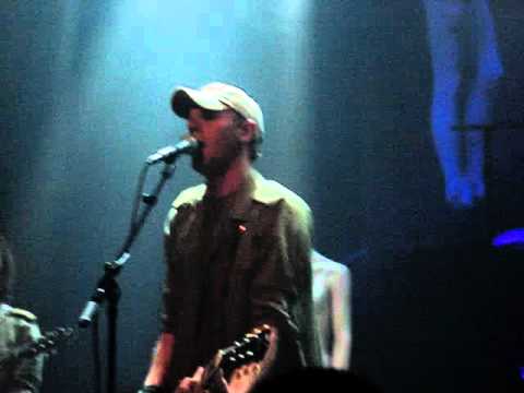 Fenrik Lane: Cover Your Eyes live