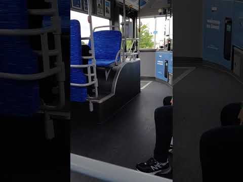 SJ75 XOE McGills Midland Bluebird Larbert Depot Yutong E12