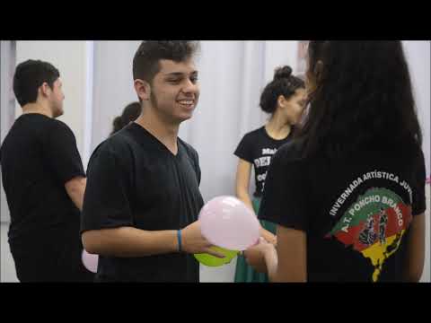 Aquecimento Cênico AT Poncho Branco