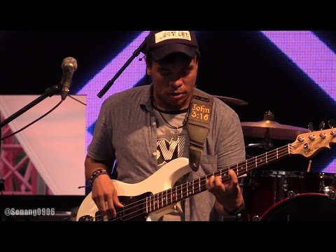 Barry Likumahuwa - Opening ~ Walkin' with The Bass @ Synchronize Fest 2016 [HD]