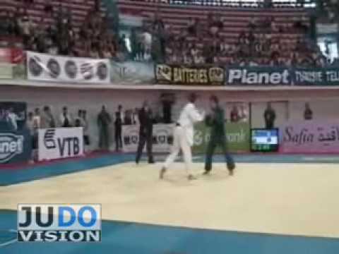 JUDO 2009 Grand Prix Tunis: Giovanni Alessio (ITA) - Ole Bischof (GER)