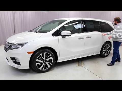 2018 Honda Odyssey Elite Overview