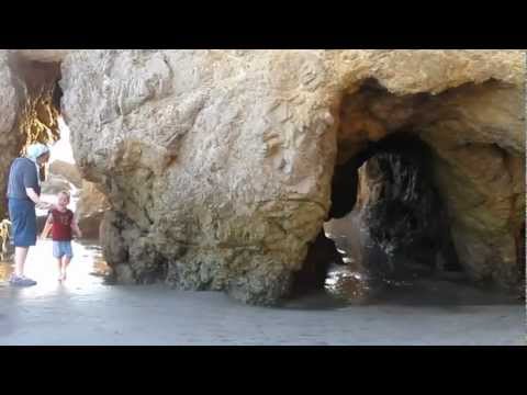 y'huda and Mommy at the beach (El Matador)