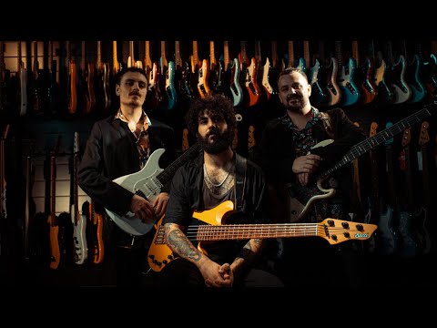 AFØNK - METEORA feat. Vincen García and Max the Sax (Official Music Video)