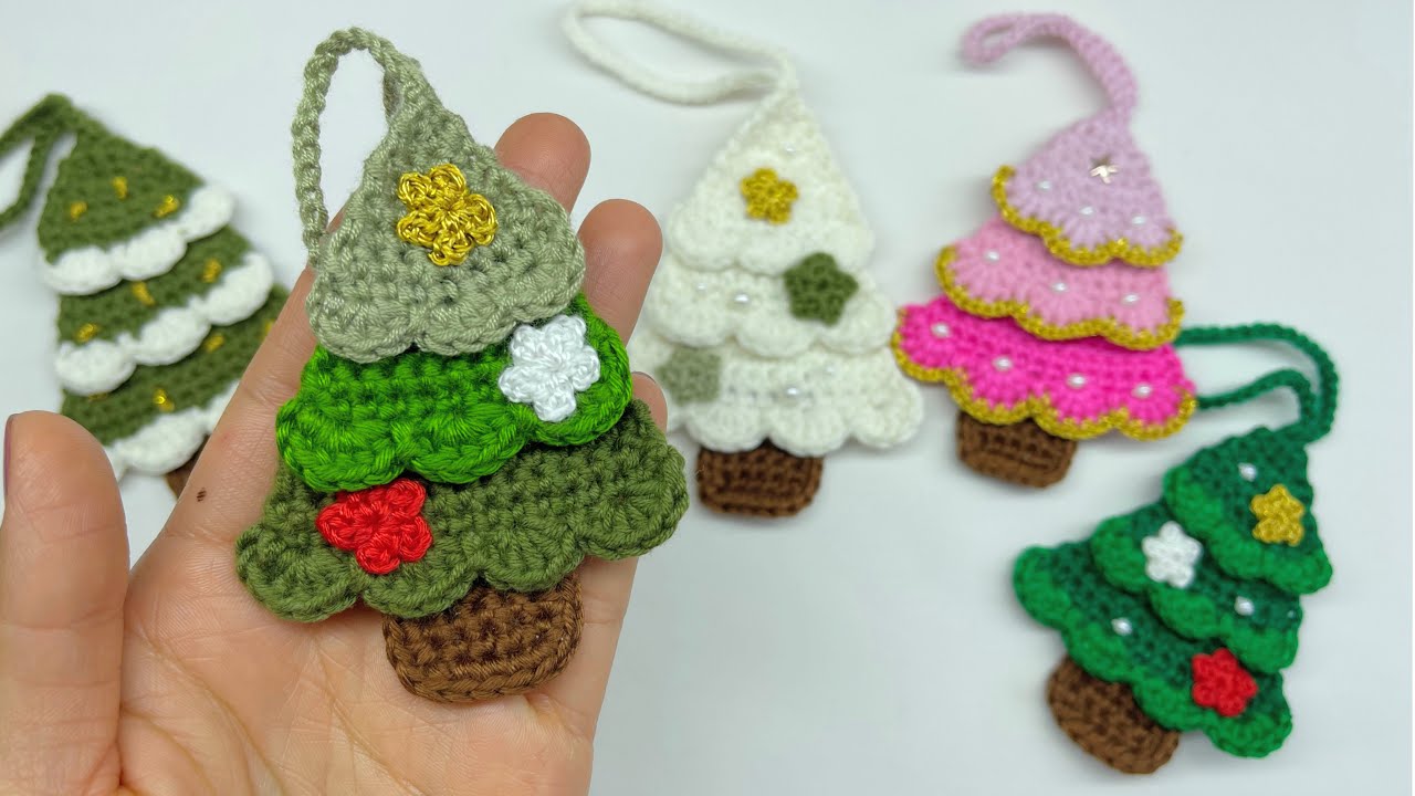 Christmas Ornament With Leftover Yarn! It's Selling Like Hotcakes🔥Wonderful Crochet Pattern😍