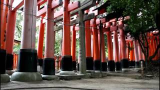 preview picture of video 'Fushimi Inari Shrine. Kyoto, Japan 【HD】'