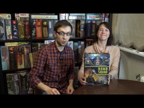 Würfel Reviews - Bomb Squad (Blender segment)