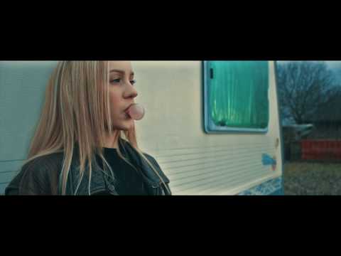 Hey Amber - Sarah (Official Video)