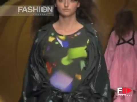 Fashion Show "Issey Miyake" Spring Summer 2008 Pret a Porter Paris 3 of 3 by Fashion Channel