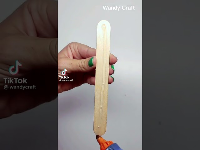 Vídeo relacionado con HERMA Juego de carpetas A4 con diseño de dinosaurios, 3 unidades, para niños, de cartón con diseño de dinosaurio, goma, solapas interiores e impresión interior para niños y niñas