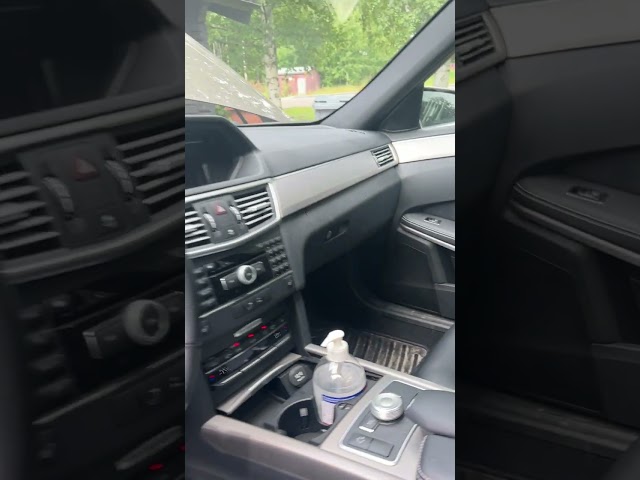 897382 Mercedes-Benz E 350 CDI BlueEFFICIENCY - 2010