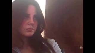 Lana Del Rey-Roses bloom for you newest snippet (L