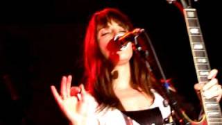 FEIST - When I Was A Young Girl (live)