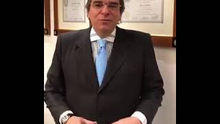 O advogado e ex-presidente da OAB SP, Dr. Luiz Flávio Borges D'Urso, parabeniza Dr. Beny Schmidt