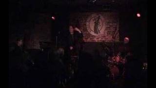 Brian Bromberg Trio Live "Maiden Voyage" Head and piano solo