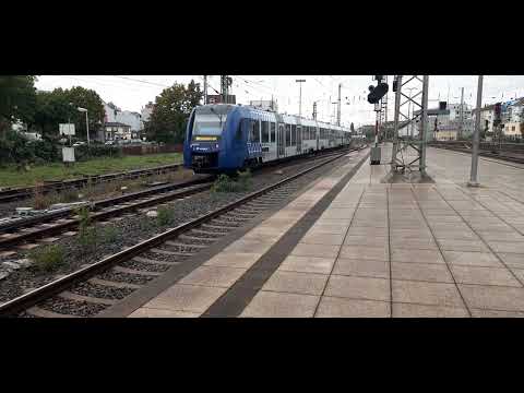 vlexx 620 412 fährt aus dem Mainzer Hauptbahnhof