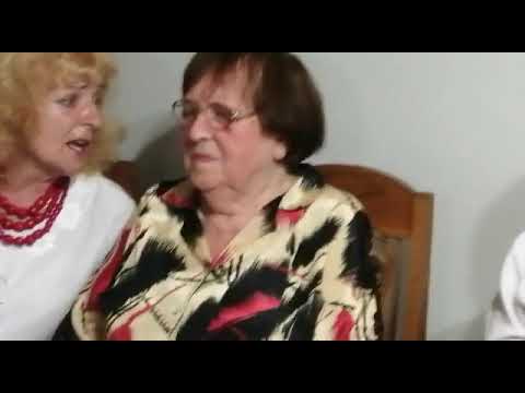 Zespół"Karolinki"z Grabika- występ z okazji 90 urodzin Wiktorii Kozińskiej