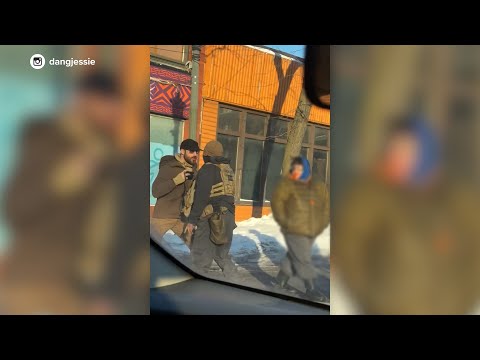 Video shows moments before federal immigration agents fatally shoot man in Minnesota