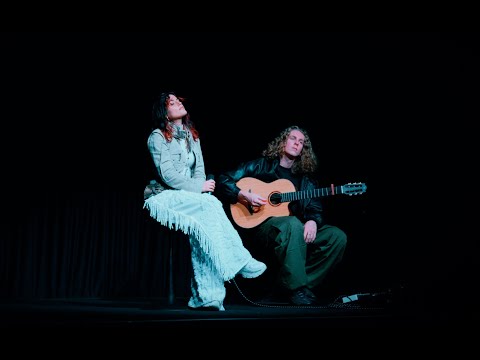 Lana Lubany - NAZARETH (Acoustic Performance Video @ SALON IKSV)
