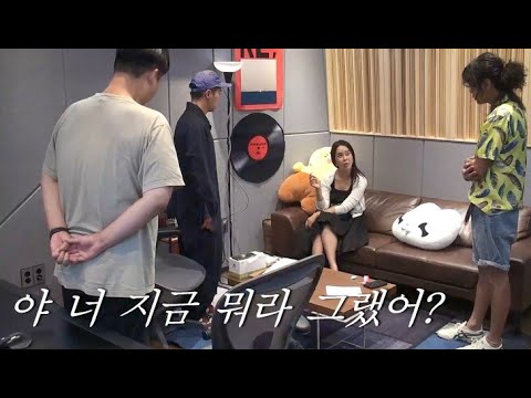 UV scolded by Baek Z Young