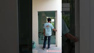 ประตูบานเลื่อนรางบนระบบมัลติพอยท์ล็อค