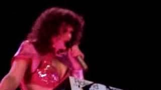 Peaches- Live- Shake Ur Dix