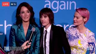 interview red carpet de la premire a L A 