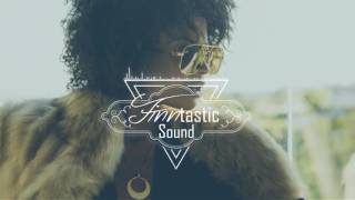 Vijay & Sofia Zlatko, Otter Berry - Everybody