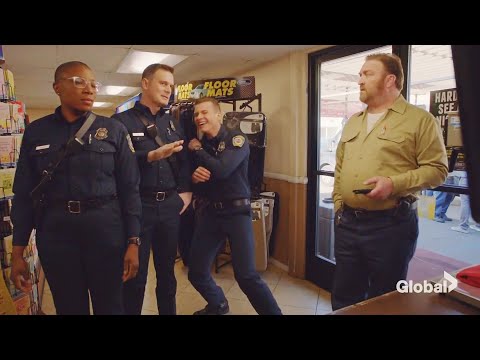 Buck, Hen and Bobby laughing so hard "Oh this is so unprofessional" 9-1-1 S1X05