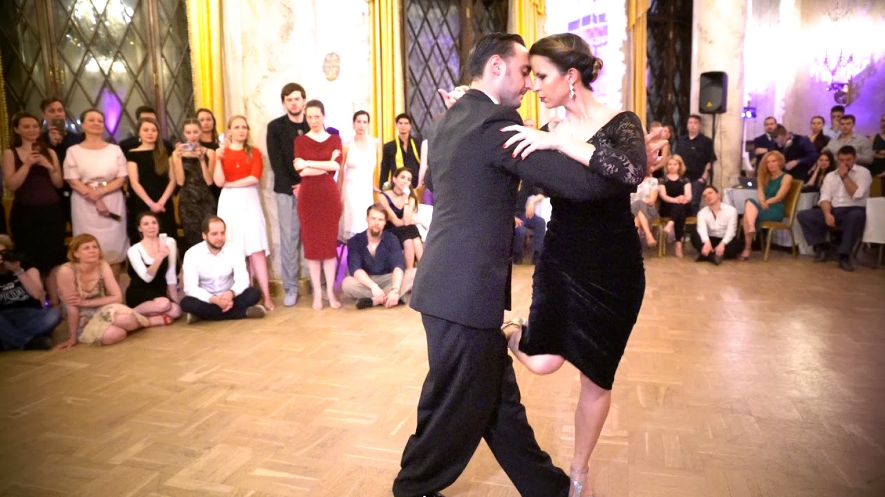Video thumbnail for 1-5 Show  Fausto Carpino & Stephanie Fesneau.
