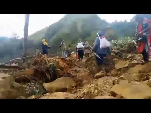 Video Thumbnail: Massive landslide hits Papua New Guinea, many feared dead | AFP