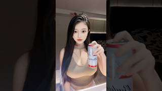 一杯はいかがですか??????? #ビール女子 #乾杯 #cheers #beergirl #japanese #ムチムチbody