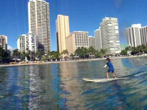 Mayuka Surfing Waikiki